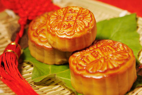 中秋节吃月饼组成