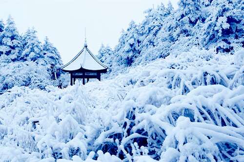 描述雪景的比喻