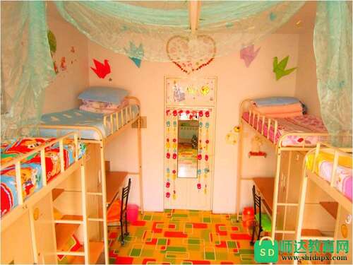 幼儿园是一个大孩子家庭