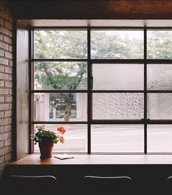 我曾经是一个喜欢仰望天空的人