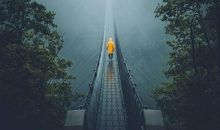 形容被打击心碎的句子