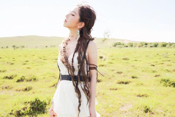 躲在云层中一会儿