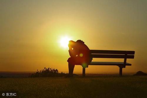 每个失望都用三个词失去了：我想