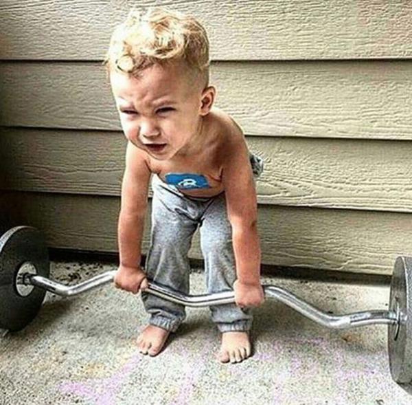 口号是针对程序性编程和鼓声宣传的简短句子