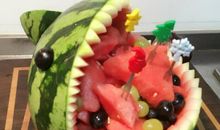 朋友圈搞笑短句：明骚易躲，暗贱难防