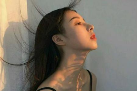 以下是令人心碎的句子的签名