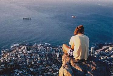 有些伤口是别人看不到的