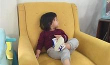 翘着二郎腿的搞笑说说