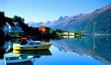 心烦但不表现出来的句子