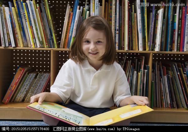 以下是关于阅读积累的座右铭