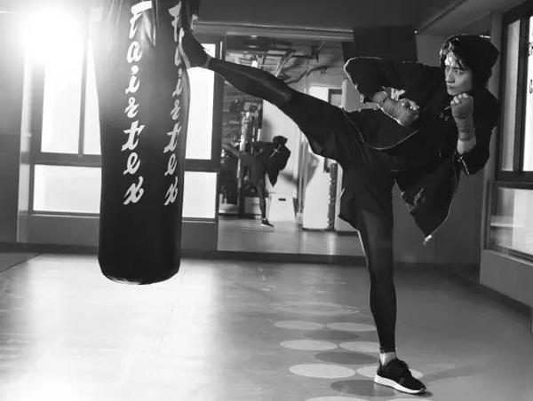 以下是人生格言的座右铭