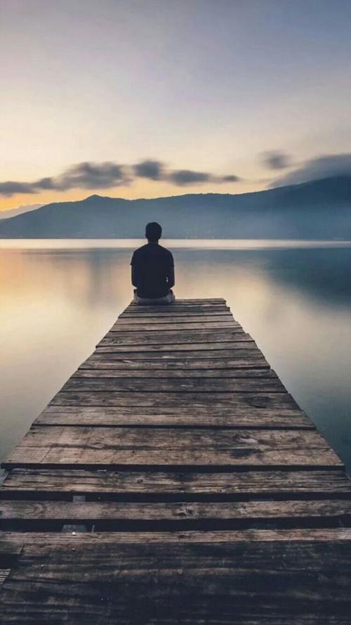 兄弟和亲戚应该互相谈论