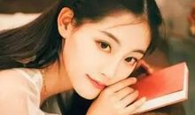 夸女生夸上天的句子