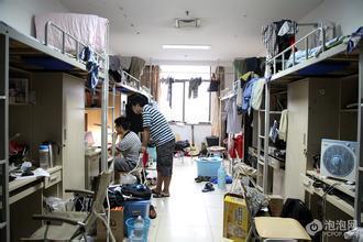 爱的卧室是每个学生的第二故乡