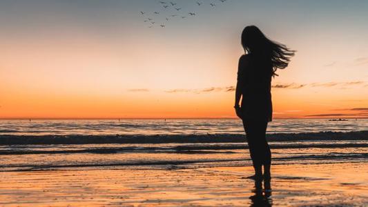 以下是每个人对我的爱人的悲伤和失望的一句话