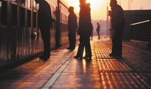 心酸要离开的句子