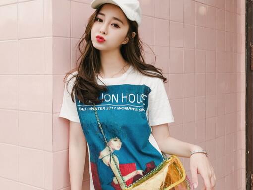 编辑编辑了一些赞美词来表达友谊