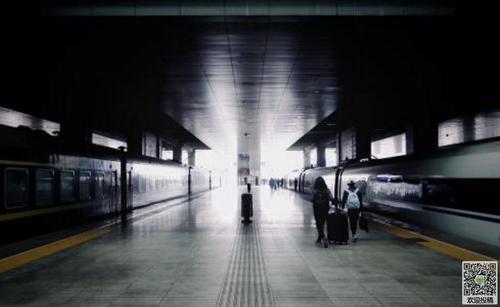 就像风可以吹灭烛光一样