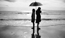 描述心碎的时候愣住的样子的句子