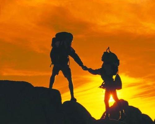 编辑编了一些关于和朋友旅行的快乐句子