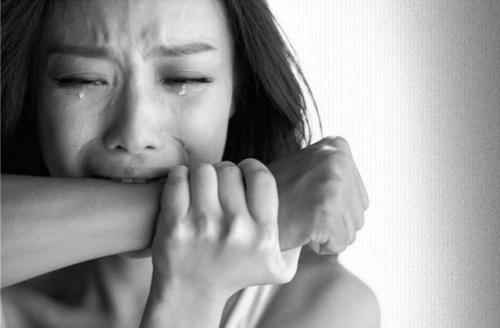 悲伤使人们的思想从烦躁和浮躁中解放出来