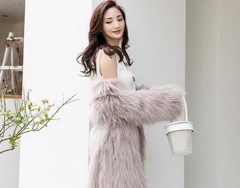 我给你送一瓶水