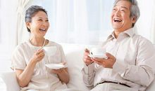 描述老年人开心的句子