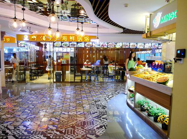 所以现在的食物遍布街头