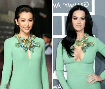 伤心时触摸胸口