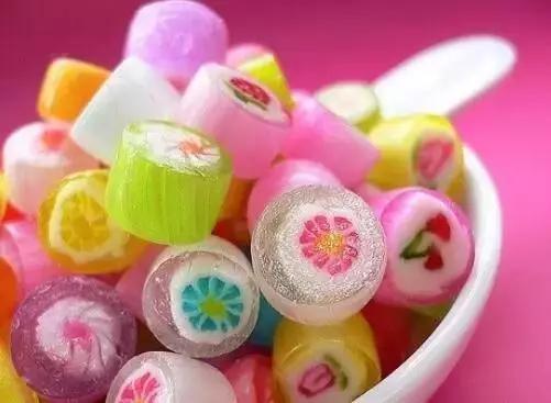 吃一点糖使自己变甜