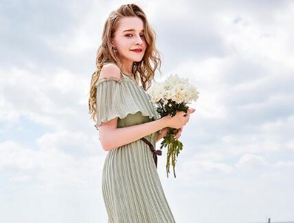 当您喜欢一个人时