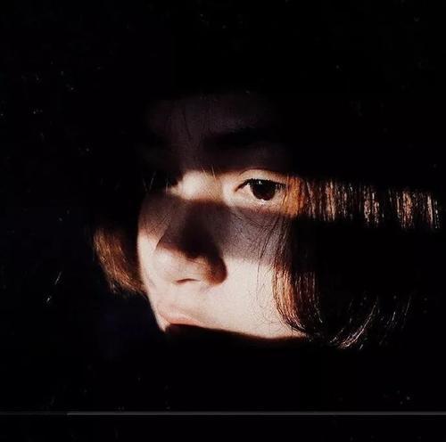 生活可以在某些时候带来希望和失望