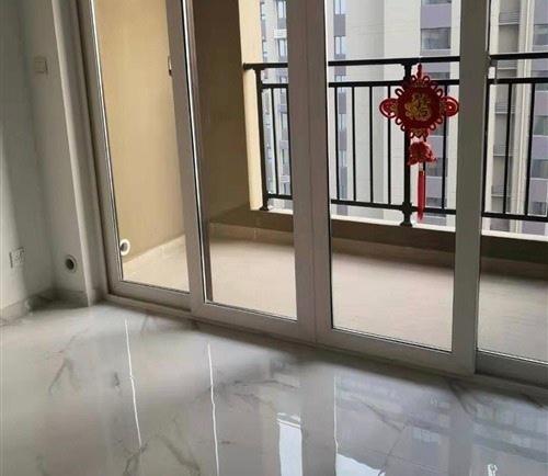 只有在有房屋的情况下才有房屋