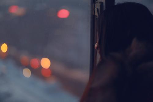 我已经相信有些人不需要等待