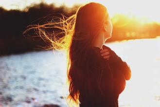 关于悲伤 1的句子