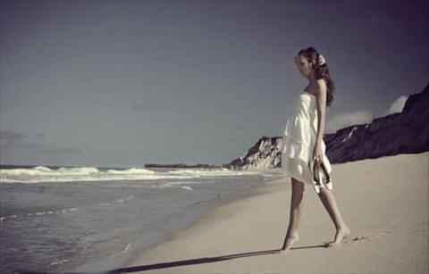 小编整理了一个微弱的悲伤句子