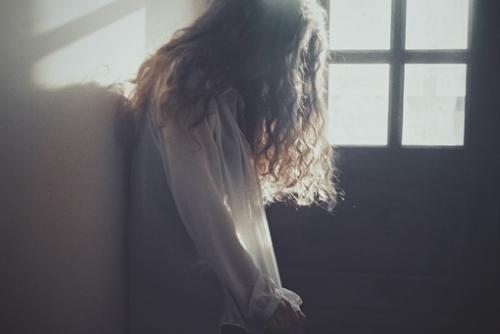 兄弟和朋友之间不应该说话