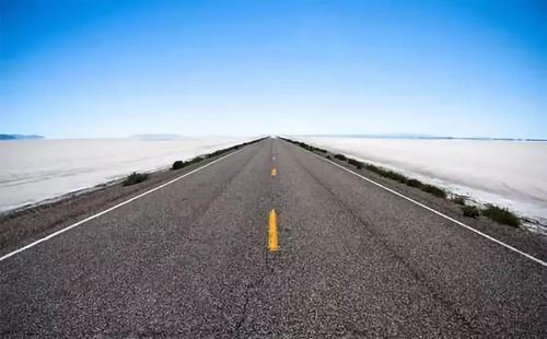 我学会了如何去爱和理解你的无助