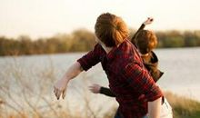 关于朋友之间的友情句子