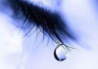 世界上最令人心碎的感觉不是破碎的心