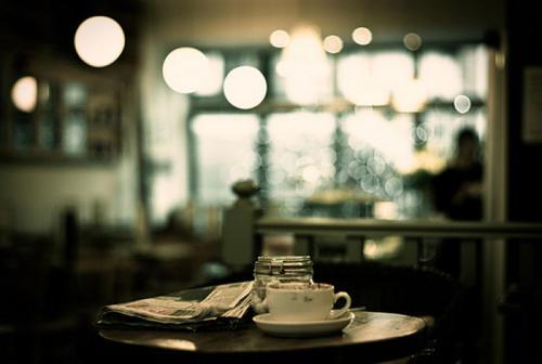 如何说服人们开心