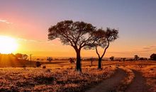 工作到很晚才结束的朋友圈说说