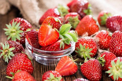 我整理了一些采摘草莓的快乐句子