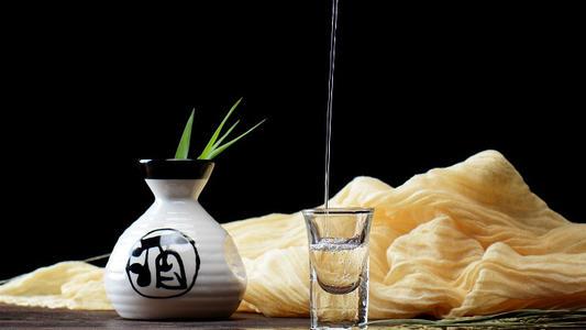 强烈的音乐仍然没有味道