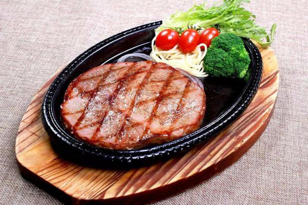 我都会去自助餐