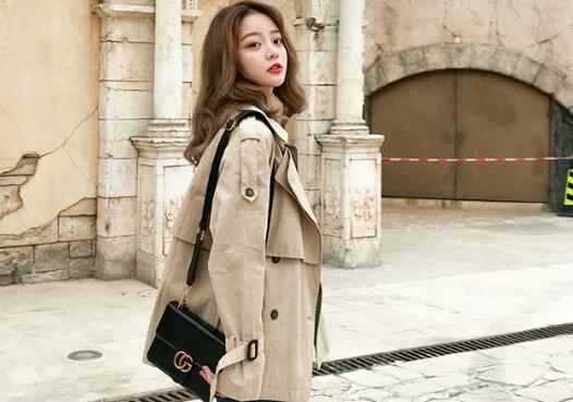 静静地想念某人和一张脸