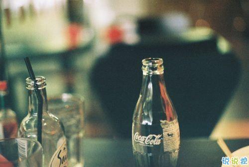 以下是一个悲伤和痛苦的句子