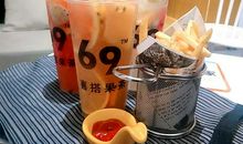 朋友一起旅游开心的句子