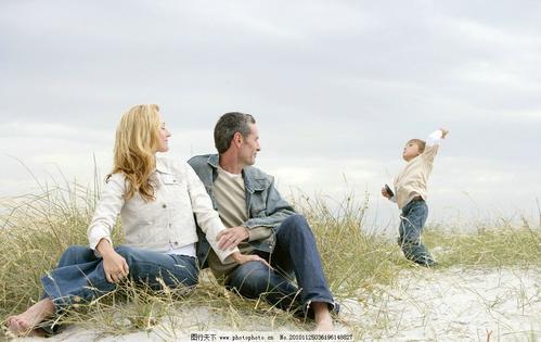 编辑编了一些关于家庭和家庭的句子