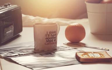 自夸女孩很简单